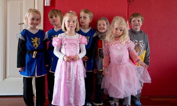 Zomerkamp Brakel (13/07/2027 - 17/07/2026) - Ridders & Prinsessen - 1e kleuter